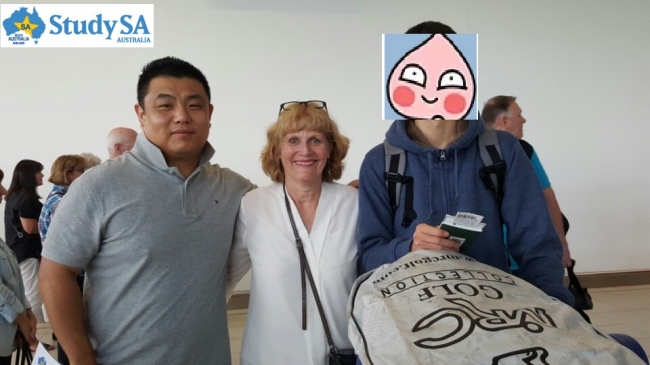호주공립학교공항픽업.jpg