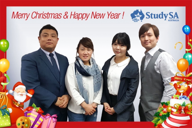 2017_staff_photo.jpg