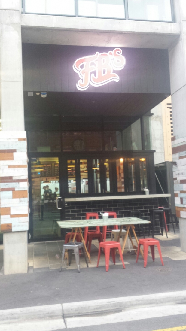 KakaoTalk_20140530_162148558.jpg
