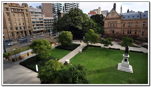 539031-adelaide-uni[1].jpg